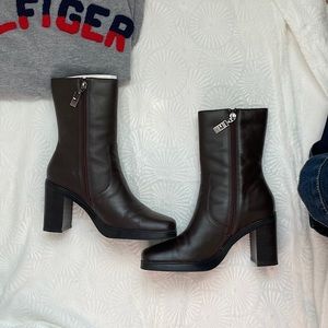 Vintage Tommy Hilfiger 90s y2k square toed boots